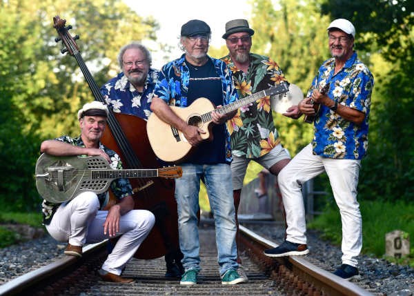 Front Porch Picking sind zu Gast beim Kulturfrühstück am 7. Juni um 11:00 Uhr